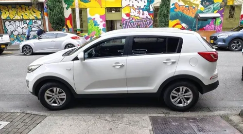 Kia Sportage Revolution 2014