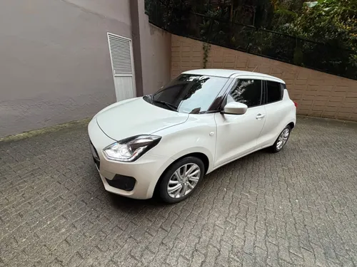 Suzuki Swift Híbrido Modelo 2024 Aun Conserva la Garantía de Concesionario  Original Full Equipo 