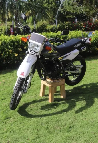 Moto Yamaha DT 125  Modelo 2005