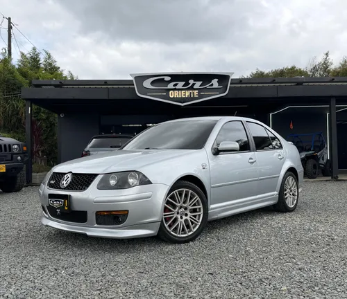 Volkswagen Jetta GLI 100aos FULL