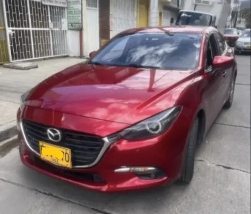 Mazda 3 TOURING 