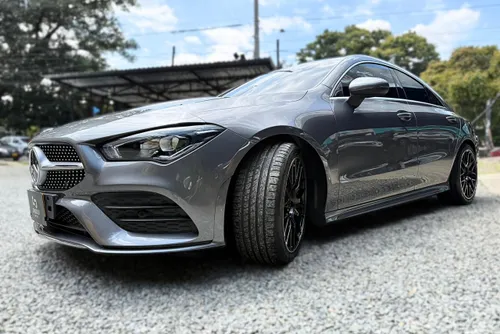 MERCEDES BENZ CLA 180 2021