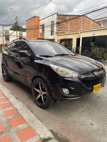 HYUNDAI TUCSON IX35 GL 2011