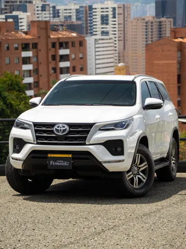 Toyota Fortuner 2.8 diesel 2023 