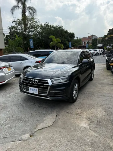 AUDI Q5 QUATTRO AMBITION