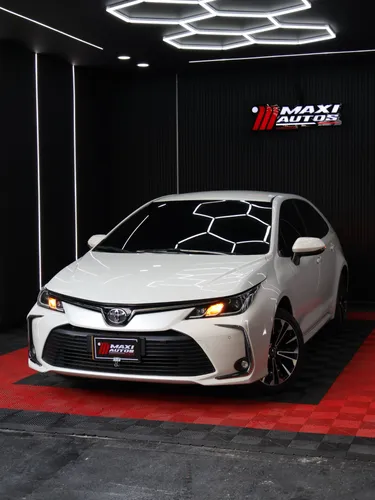 TOYOTA COROLLA XL-I 2022 2.0L MECANICO BLANCO KMS 45.000