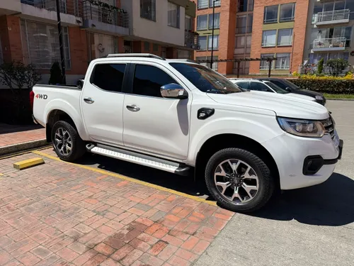 Impecable Renault Alaskan Modelo 2017 4x4 full equipo Diesel 