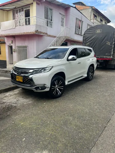 Mitsubishi Montero 2018