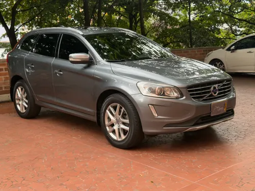 VOLVO XC-60 T5 AWD 2017 65.000 KMS 
