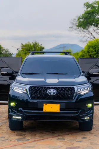 Toyota Prado TXL 2015  Cara 2024  Full equipo  4.0 V6 Gasolina