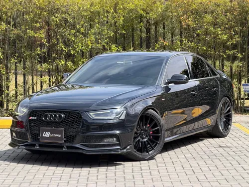 AUDI A4 2014