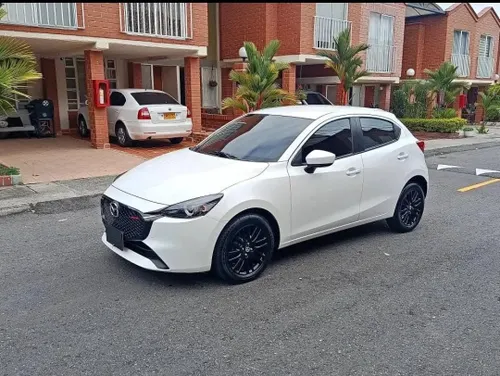 Mazda 2 Grand Touring 2025
