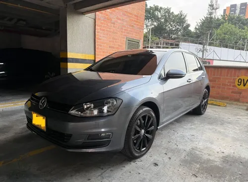 Volkswagen Golf Highline 1.600 2016