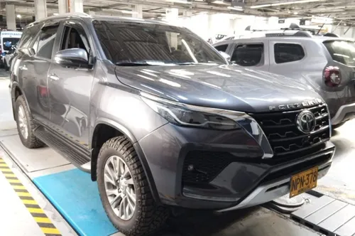 Toyota Fortuner SRV 2024