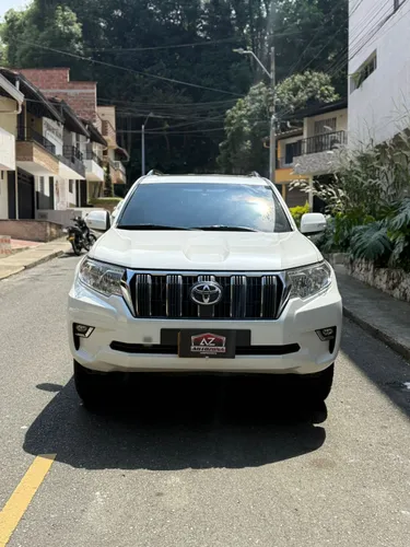 TOYOTA PRADO TXL
