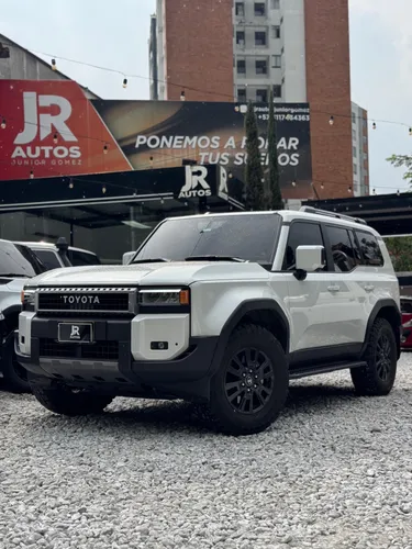 TOYOTA LAND CRUISER PRADO TXL 2025