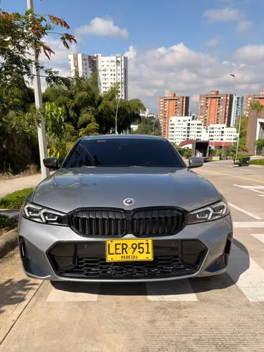 BMW 330 e 