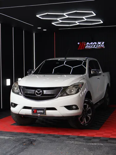MAZDA BT50 ALL NEW PROFESSIONAL 3.2L AUTOMATICA 4X4 DIESEL BLANCA KMS 138.000