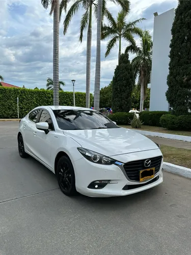 Mazda 3 Touring 2018