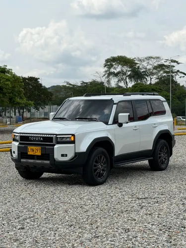 Toyota Prado txl 2025 diesel 