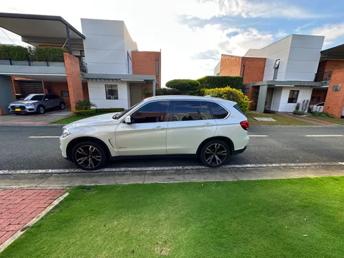 BMW X5 blindada 