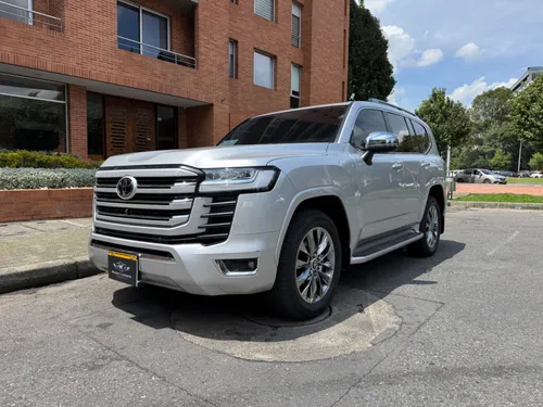 Toyota Lc300 Zx diesel 2024 blindaje 2 plus