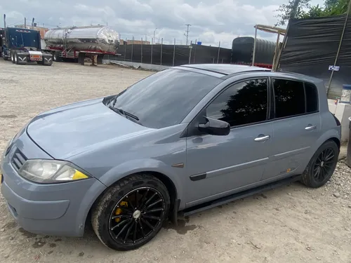 Renault megane 2 modelo 2005 todo en su perfecto en su perfecto estado 