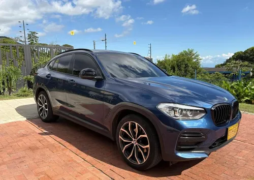 BMW x4  X drive 30i