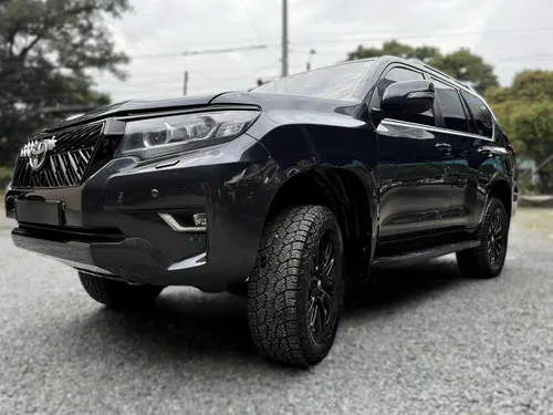 Toyota prado VXL B2 modelo 2011