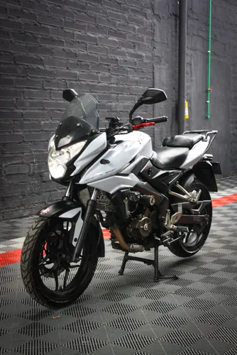 Bajaj Pulsar 200 AS