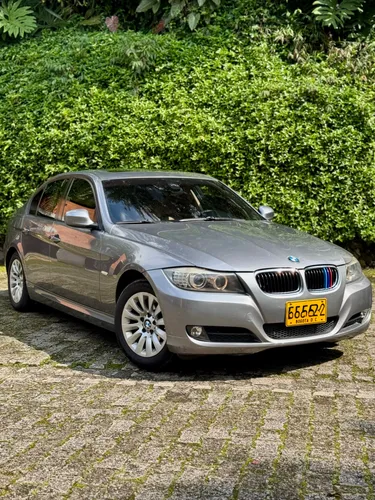 BMW 320I LCI EXECUTIVE 2009