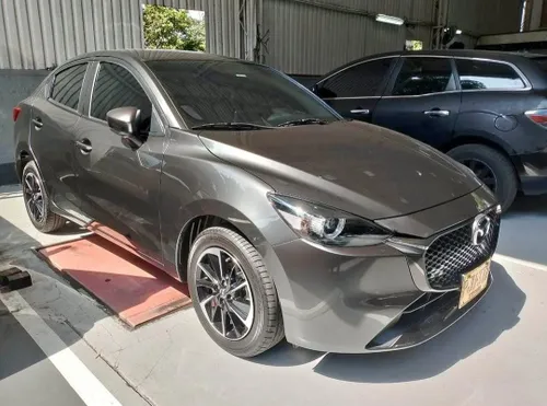 Mazda 2 Grand Touring LX 2025