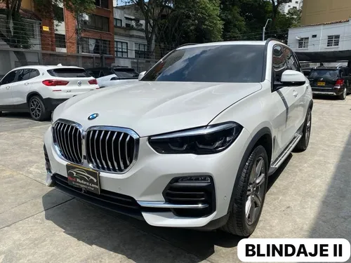 Bmw X5 2022  xDrive40i Exclusive TP 3000CC T CT