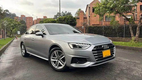 Audi A4 40TFSI MHEV 2022