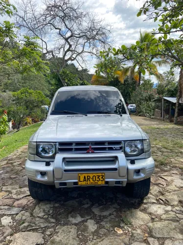 Mitsubishi Montero v6 3.500 V45