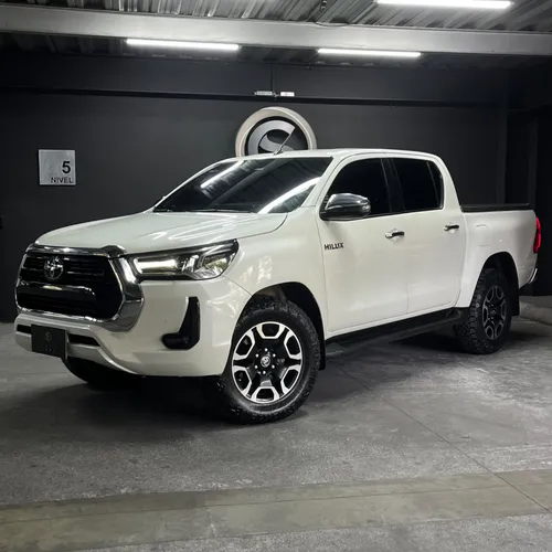 Toyota Hilux SRX 2022 Diesel Blindaje 2 Plus
