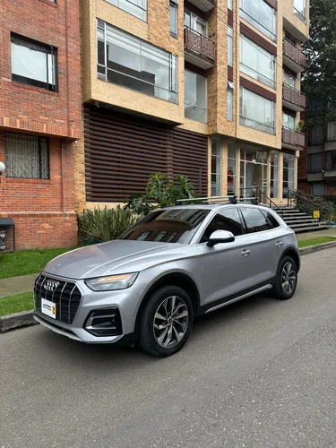 Audi Q5 45 TFSI Quattro Híbrida