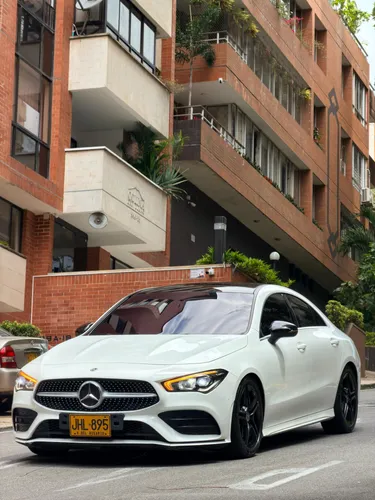 Mercedes Benz cla 180 2020