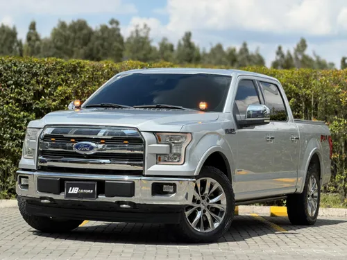 Ford F150 Llariat doble cabina 2017