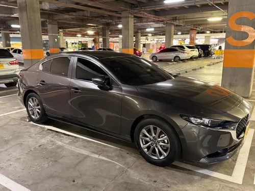 mazda 3 touring 2021