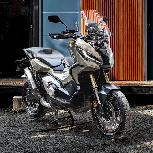 Honda X-ADV 750 2024