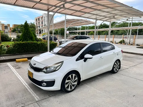 Kia Río 2018  48.000 km  Único dueo  Listo para traspaso  Santa Marta