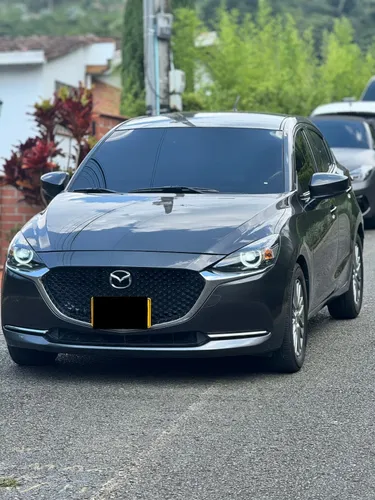 Mazda 2 grand touring lx