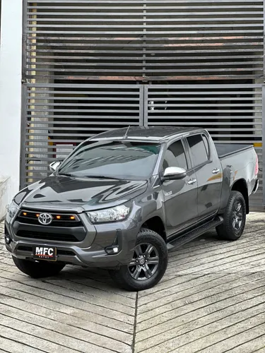 TOYOTA HILUX 2.4 4x4 2021
