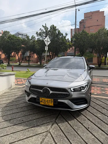 Mercedes Benz Cla 180 