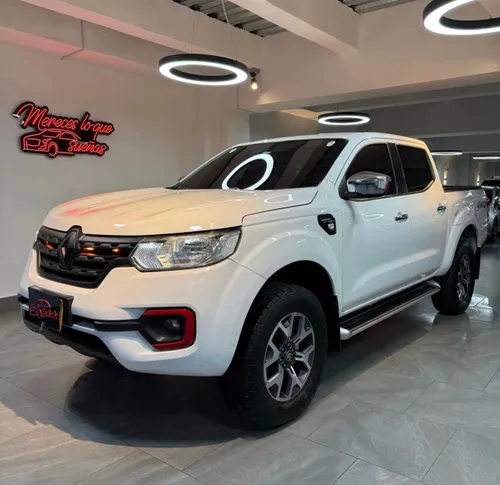 Renault Alaskan 2018