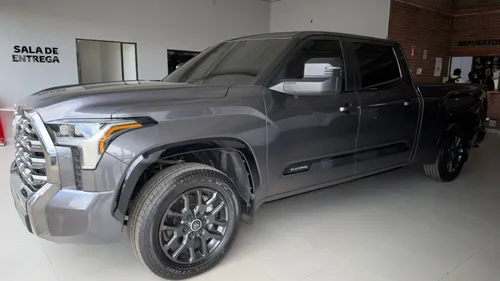 Toyota Tundra 3.4 Platinum 2024