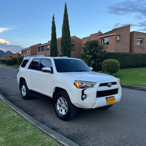 Toyota 4Runner SR5 2019 