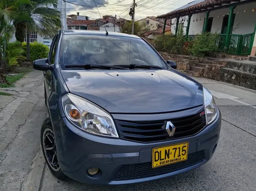 Renault Sandero 2012