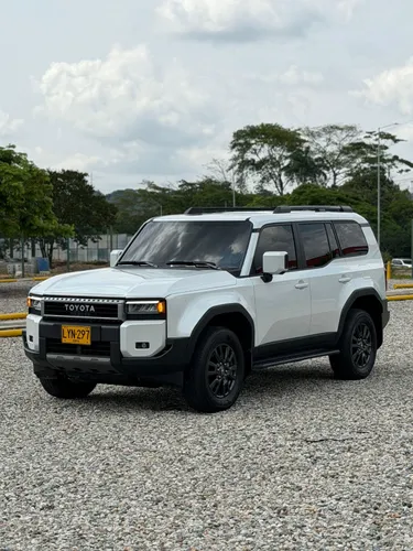 TOYOTA PRADO TXL LC250